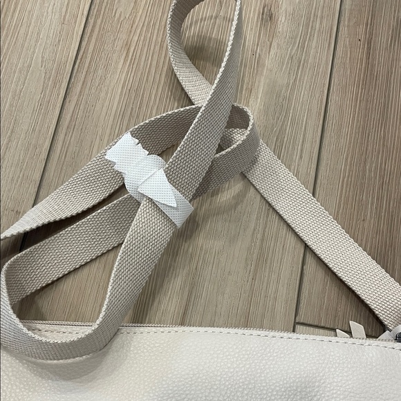 New the Sak reseda leather Cream Crossbody Bag - Picture 5 of 12